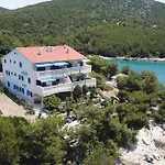 Purple Loft Hvar Town