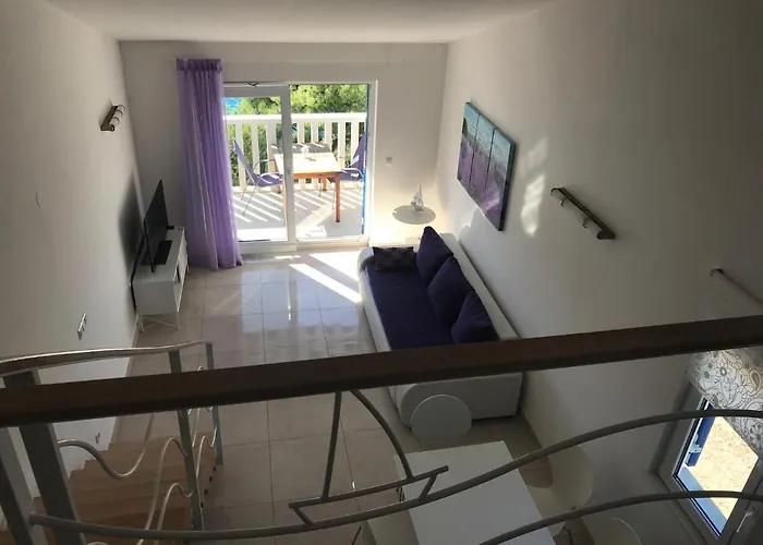 Purple Loft * חוואר